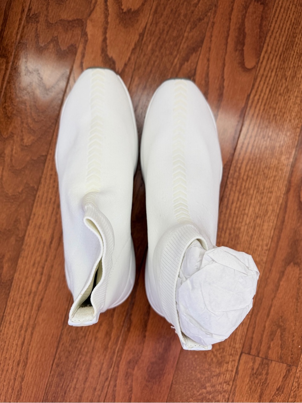 Nila & Nila Italian White Sock Sneakers with 'AIRBORNE_1991' Accent - Picture 5 of 11